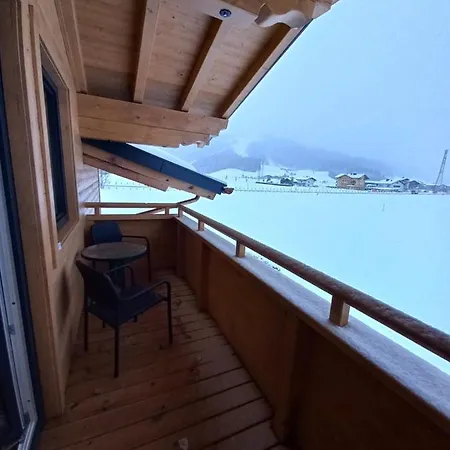 アパート Haus Kirchner